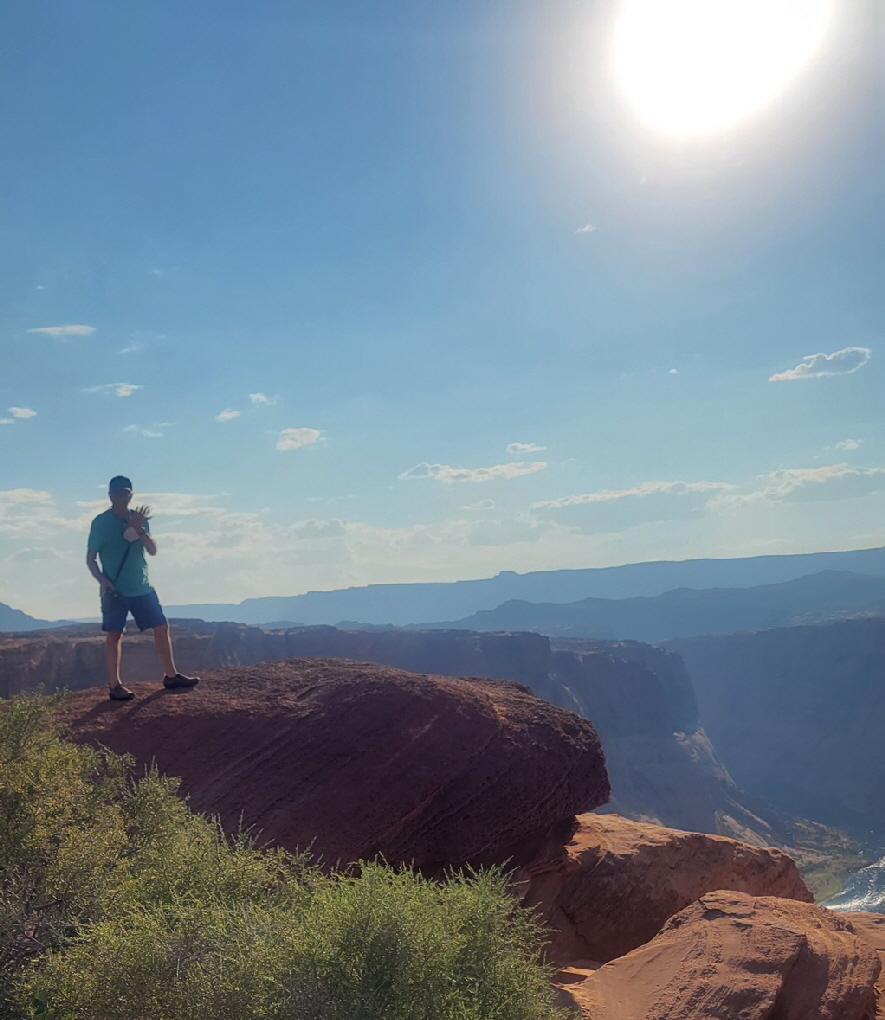 Bruce at Horseshoe Bend overlook near Page Arizona, more pics on other pages.