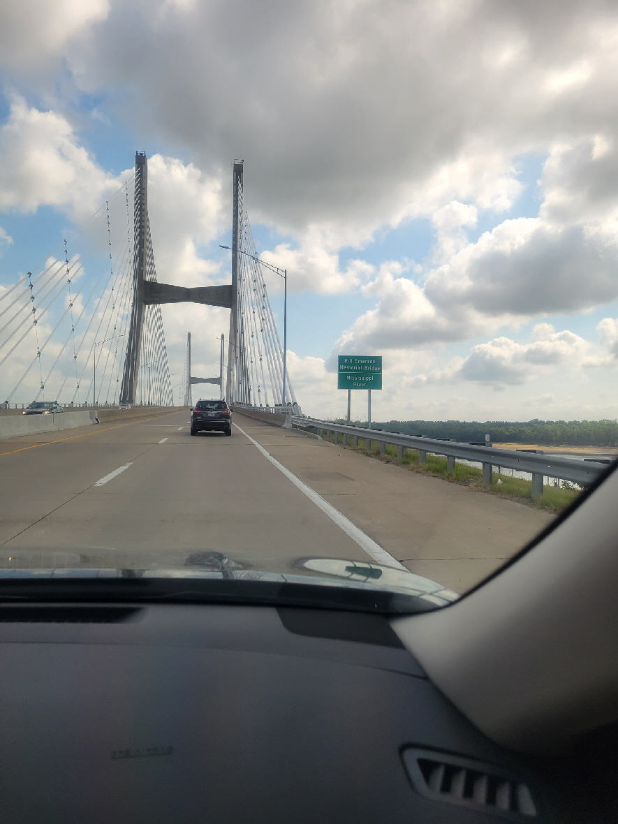 crossing the Mississippi again